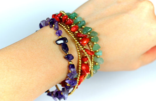 Handmade macrame gemstone bracelets with rotation wooden display