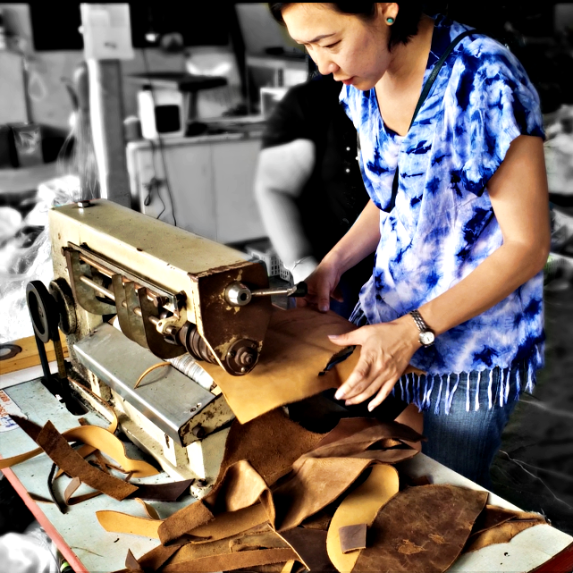 The Art and Soul of Handcrafted Fashion: Inside the Craftsmanship of Artisanal Leather Goods