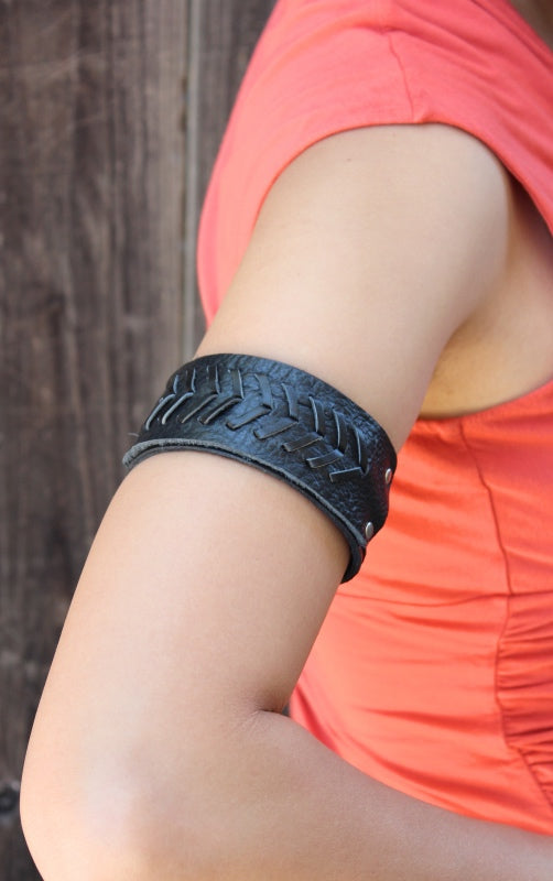 Leather on sale arm bracelets