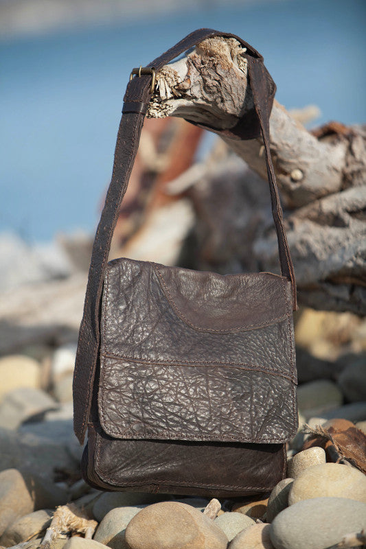 Handmade genuine leather messenger bag, tablet or small laptop bag - Atlas Goods